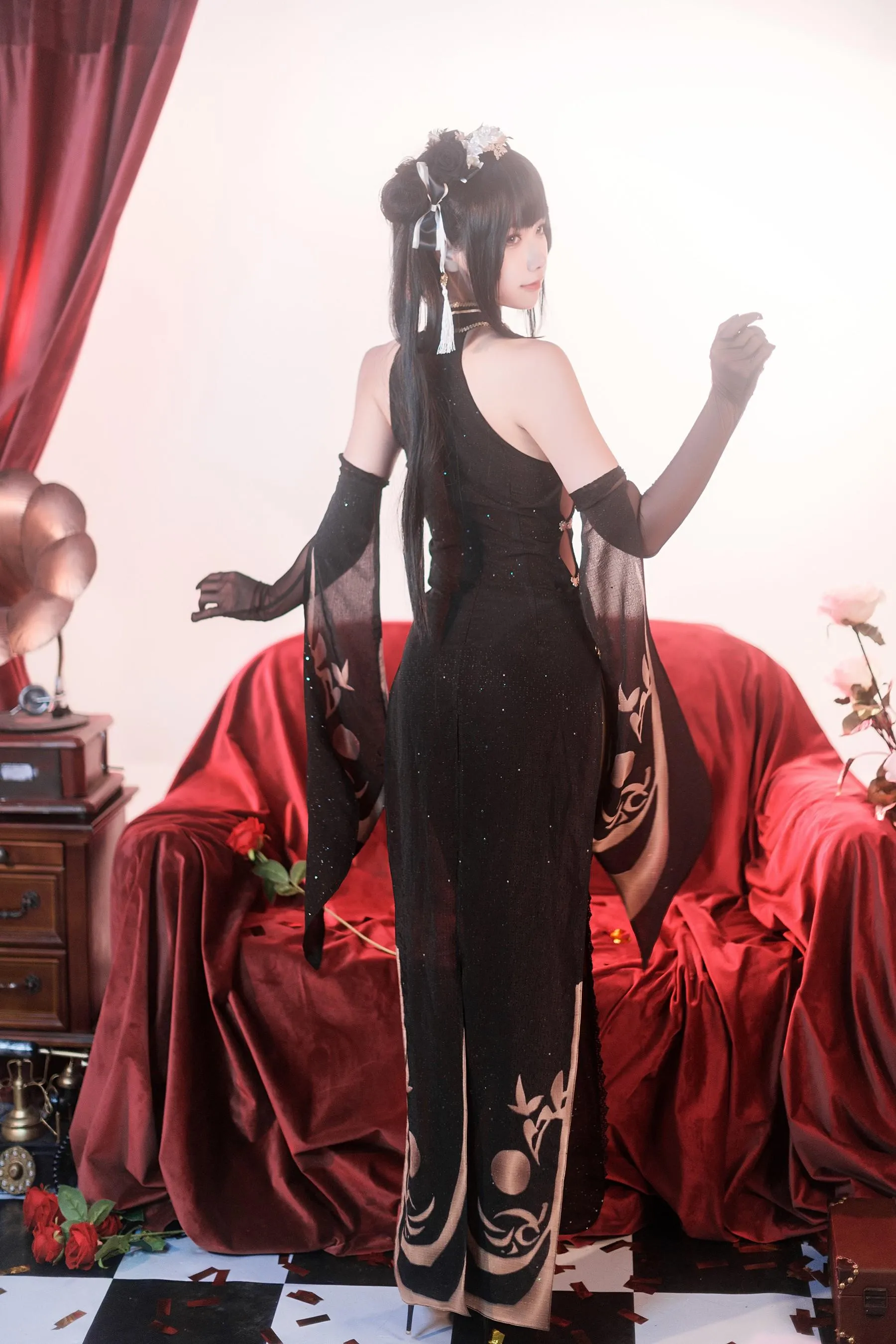 Momoko葵葵 – NO.31碧蓝航线镇海 奇奢花苑 [24P]插图5